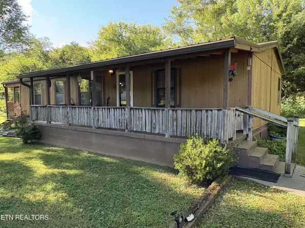 Afton, TN 37616,90 Red Dog LN