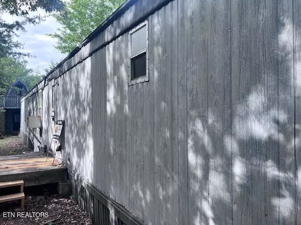 Luttrell, TN 37779,130 Gentry LN