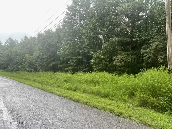 New Tazewell, TN 37825,Whistle Valley Rd