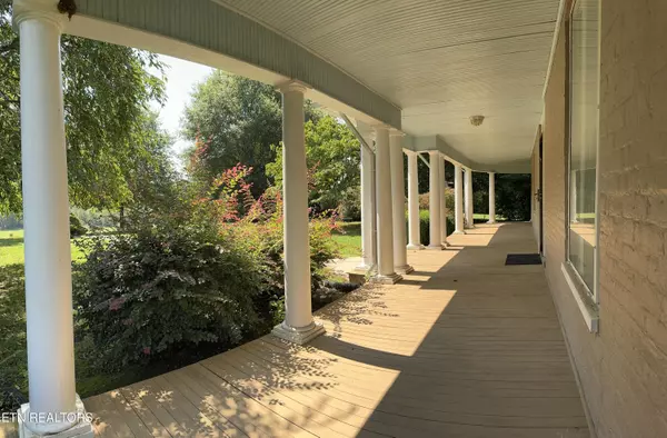Blaine, TN 37709,1977 Rutledge PIKE