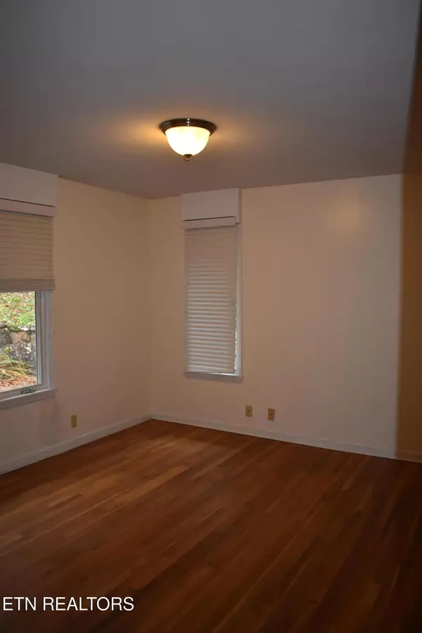 Sparta, TN 38583,445 Yonside DR