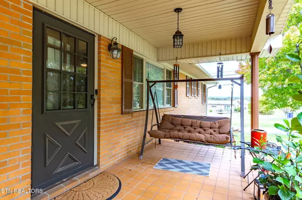 Jefferson City, TN 37760,1213 Carter DR