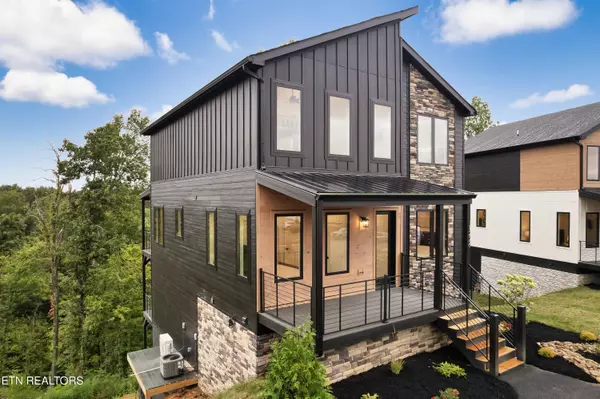 Sevierville, TN 37876,1226 Reedmont WAY
