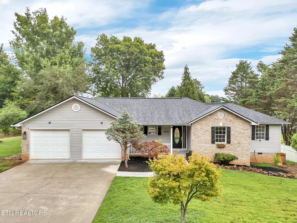 Sweetwater, TN 37874,210 Clark St