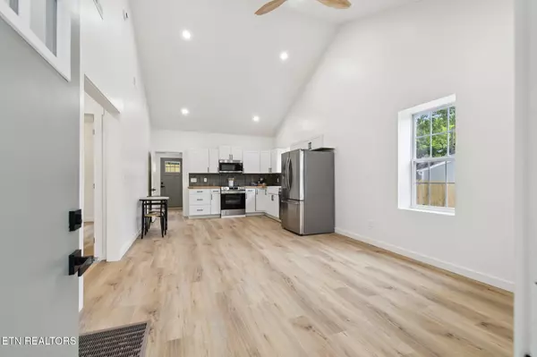 Knoxville, TN 37917,1706 Davanna Ave