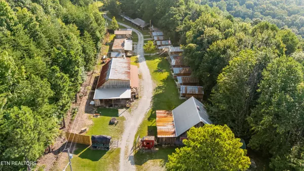 Winfield, TN 37892,517 Adkins Tr