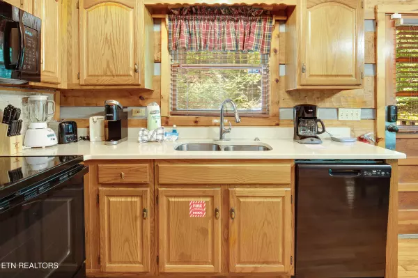 Sevierville, TN 37876,2345 Courtney LN