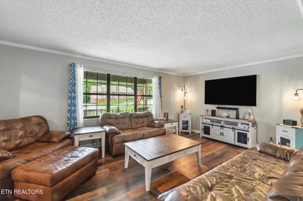 Maryville, TN 37803,1410 Carowinds CIR