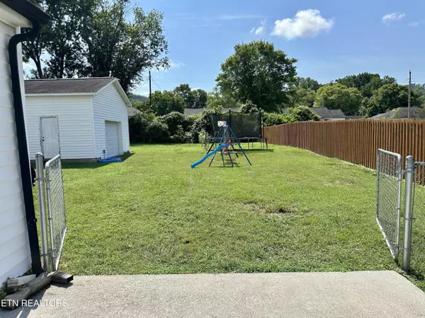 Clinton, TN 37716,505 Cherokee Ave