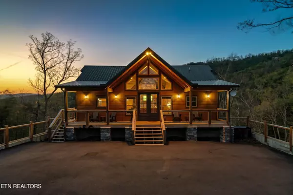 4471 Stackstone Rd, Sevierville, TN 37862