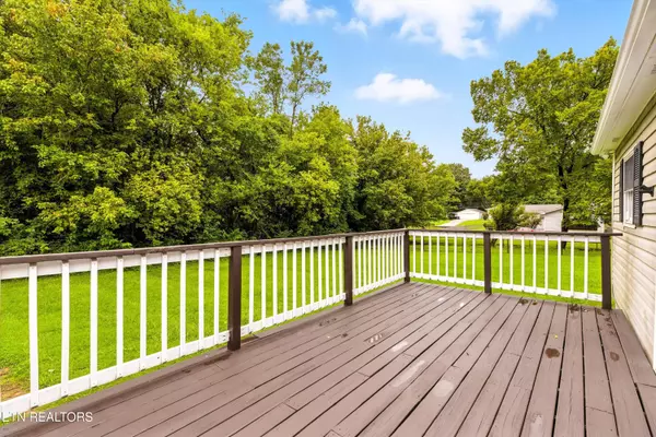 Knoxville, TN 37912,4320 Fountain DR