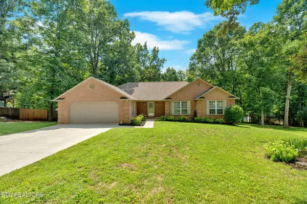 445 Timbercreek DR, Maryville, TN 37803