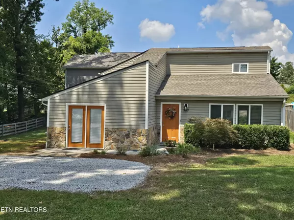 419 Houston St, Maryville, TN 37801