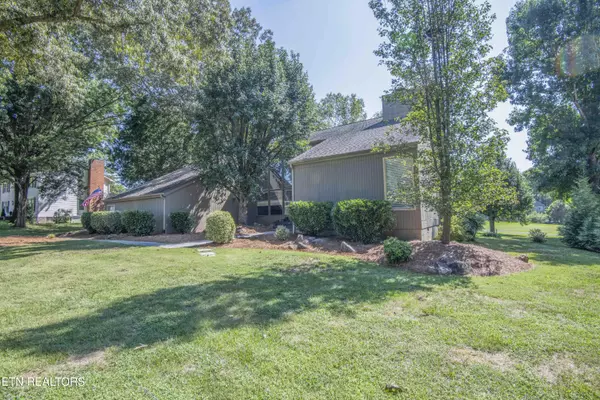 Knoxville, TN 37934,623 Augusta National WAY