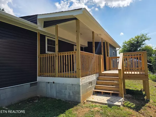 Friendsville, TN 37737,4024 Big Springs Ridge Rd