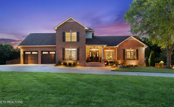 8725 Dolph DR, Knoxville, TN 37931