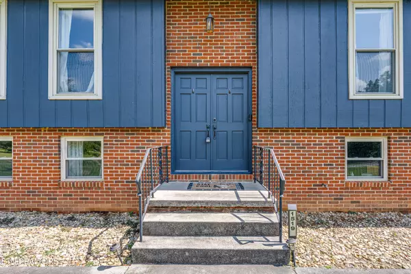 Maryville, TN 37803,1519 Shadowood DR