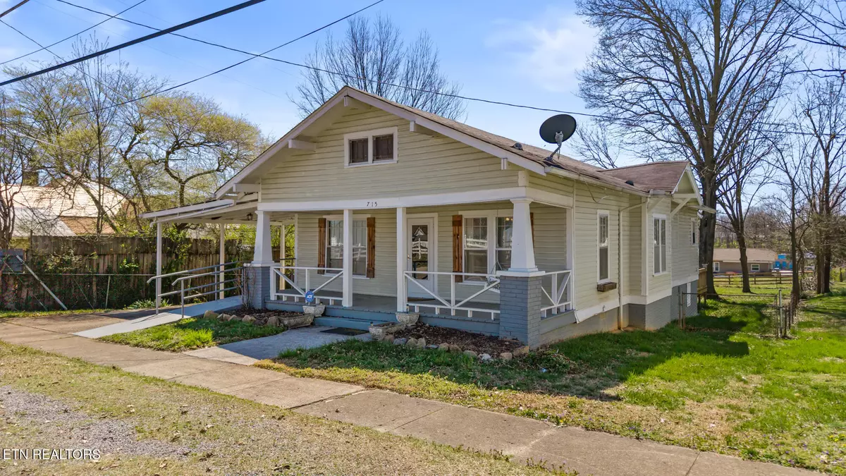 Etowah, TN 37331,715 5Th St