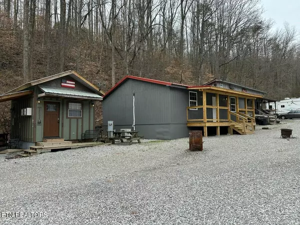 Oliver Springs, TN 37840,1534 Cove LN