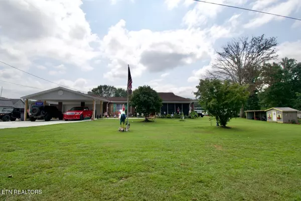 4236 Morganton Rd, Maryville, TN 37801