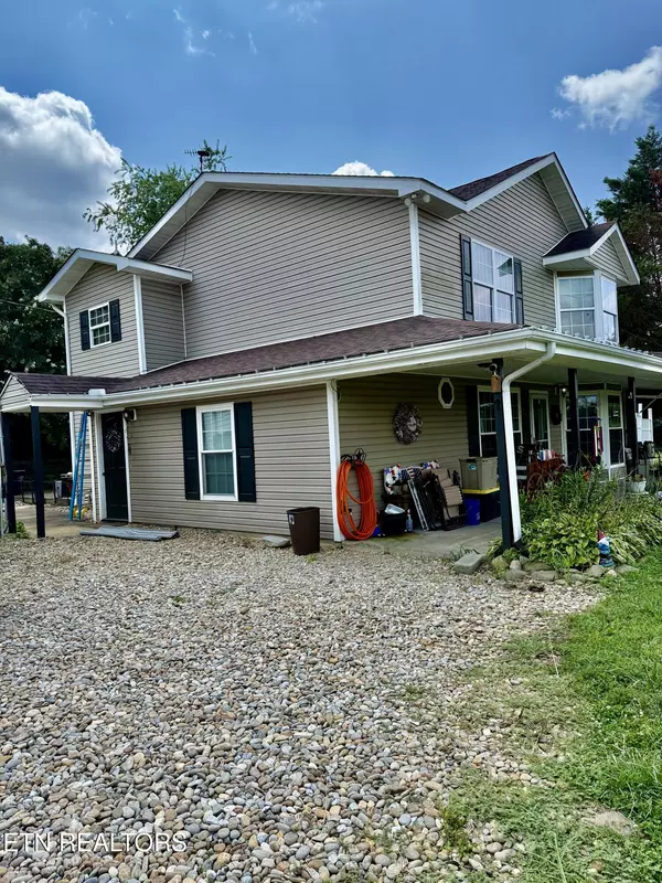 Dandridge, TN 37725,865 Spring Creek Rd