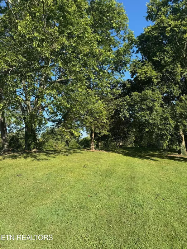 Sevierville, TN 37876,0 Sharp Rd