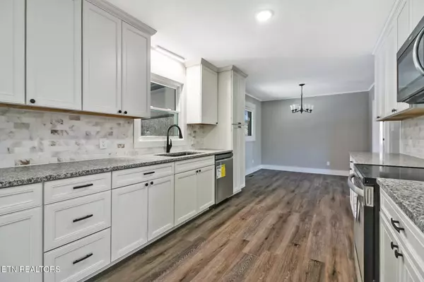 Crossville, TN 38555,280 Glenwood CIR