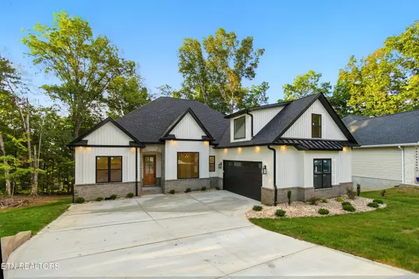 Loudon, TN 37774,238 Gadusi WAY