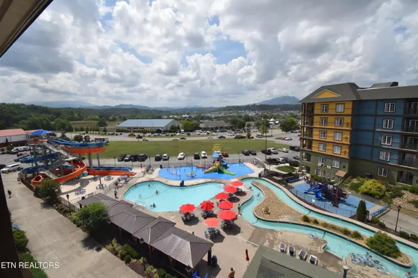 Sevierville, TN 37862,225 Collier DR #1516