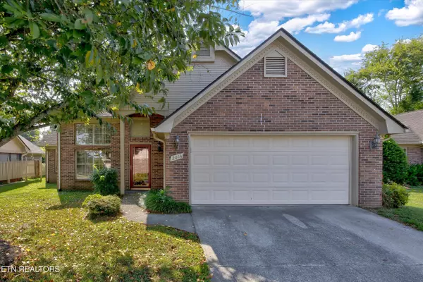2014 Cochran PL, Maryville, TN 37803