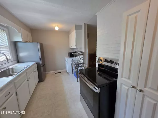 Oak Ridge, TN 37830,106 Nesper Rd