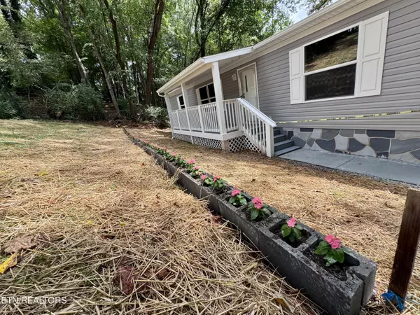 Knoxville, TN 37914,3954 Skyline DR