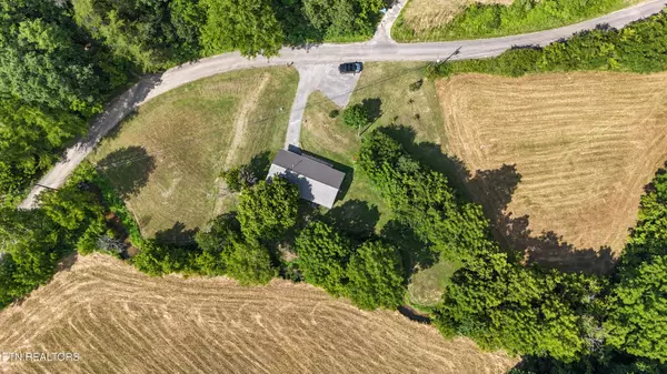 Dandridge, TN 37725,2368 Hall Rd