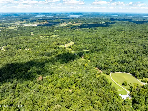 Dandridge, TN 37725,3684 Collier LOOP