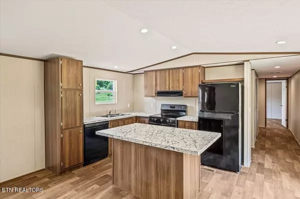 Spencer, TN 38585,814 Old Dunlap St