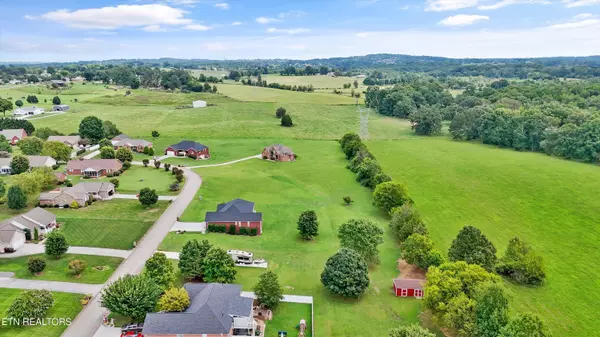 Maryville, TN 37801,547 Carpenters View DR