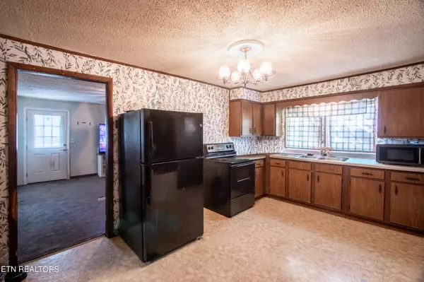 Sweetwater, TN 37874,811 Hudson St