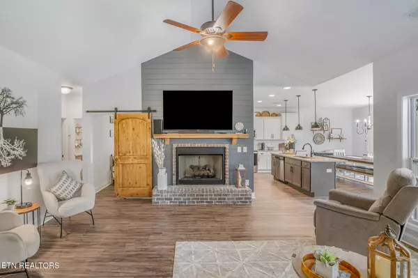 Sevierville, TN 37876,1319 Anglers Cove WAY