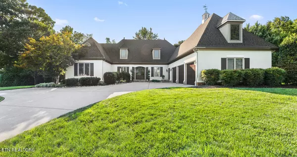 9101 Grey Pointe DR, Knoxville, TN 37922