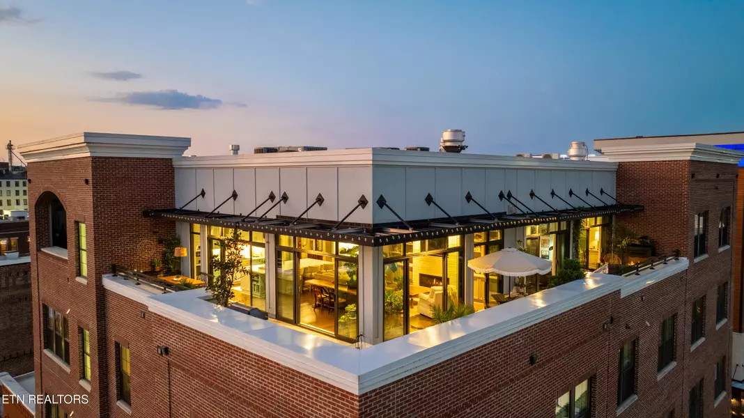 115 Willow Ave #500, Knoxville, TN 37915