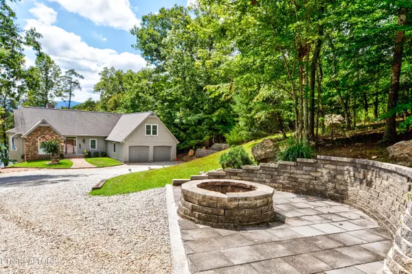 Caryville, TN 37714,961 Foxridge Lane