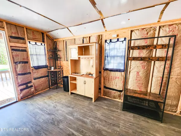 Luttrell, TN 37779,249 Texas Hollow Rd