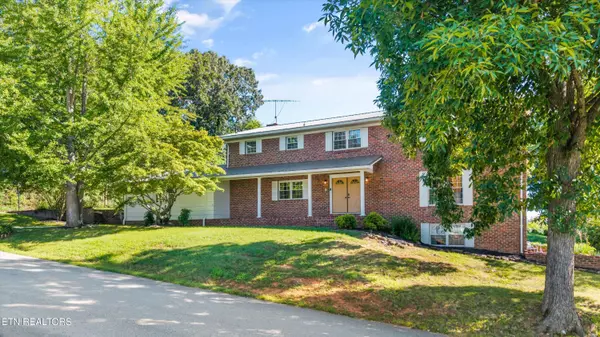 Lenoir City, TN 37772,201 Highland CIR