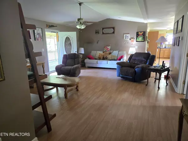 Crossville, TN 38572,2621 Vandever Rd