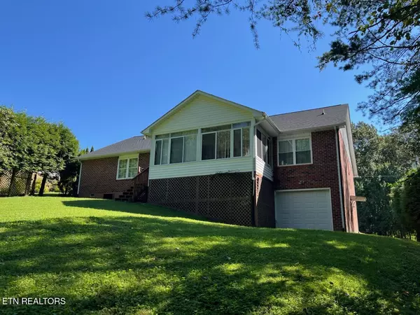 Jacksboro, TN 37757,163 Mineral Springs LN