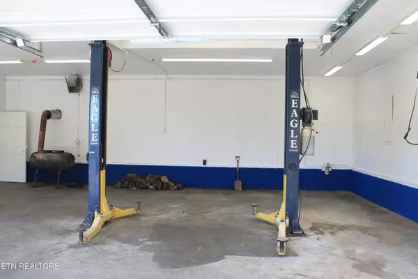 Jamestown, TN 38556,107 Billy Ridge Rd