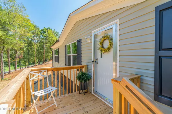 Kingston, TN 37763,772 Little Dogwood Rd