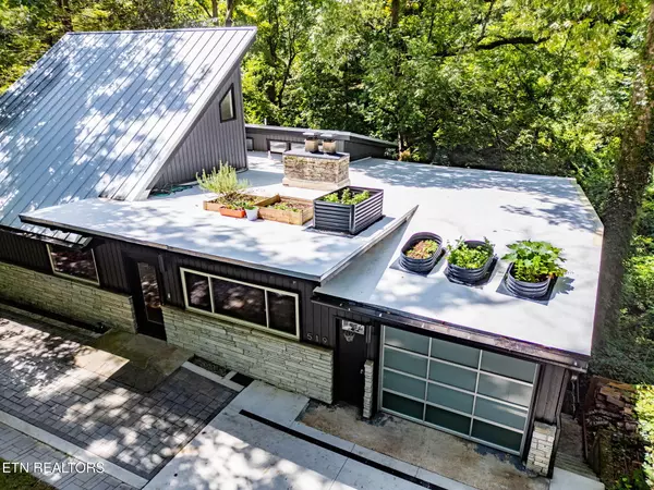 Knoxville, TN 37919,519 Noelton DR