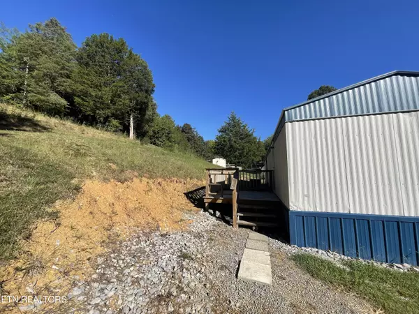 Vonore, TN 37885,125 Cedar LN