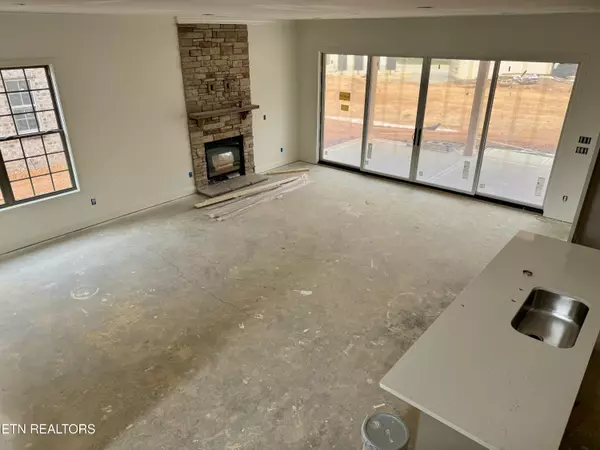 Knoxville, TN 37922,12015 Avery Manor LN